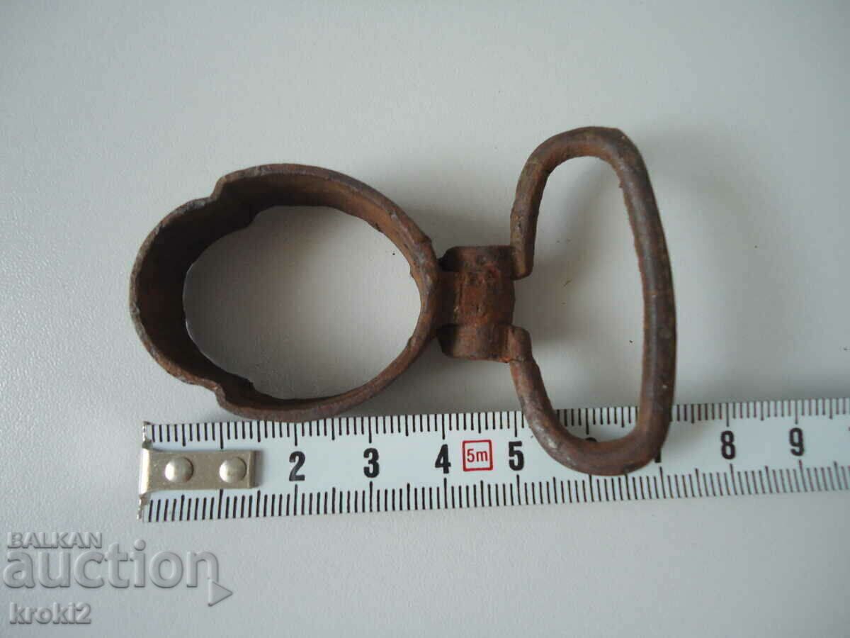 Old iron bracelet - 6 Old iron bracelet - 6