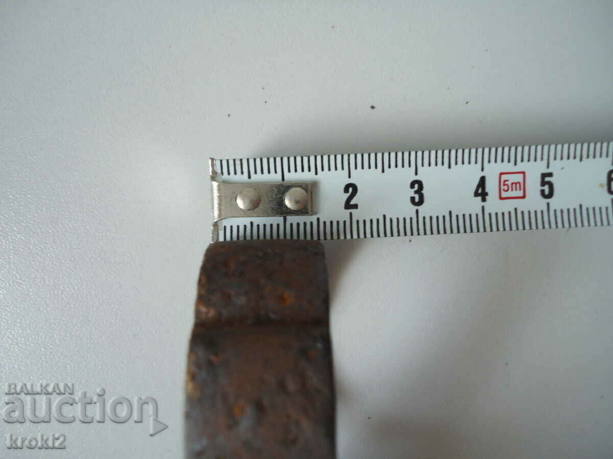 Old iron bracelet - 7 Old iron bracelet - 7