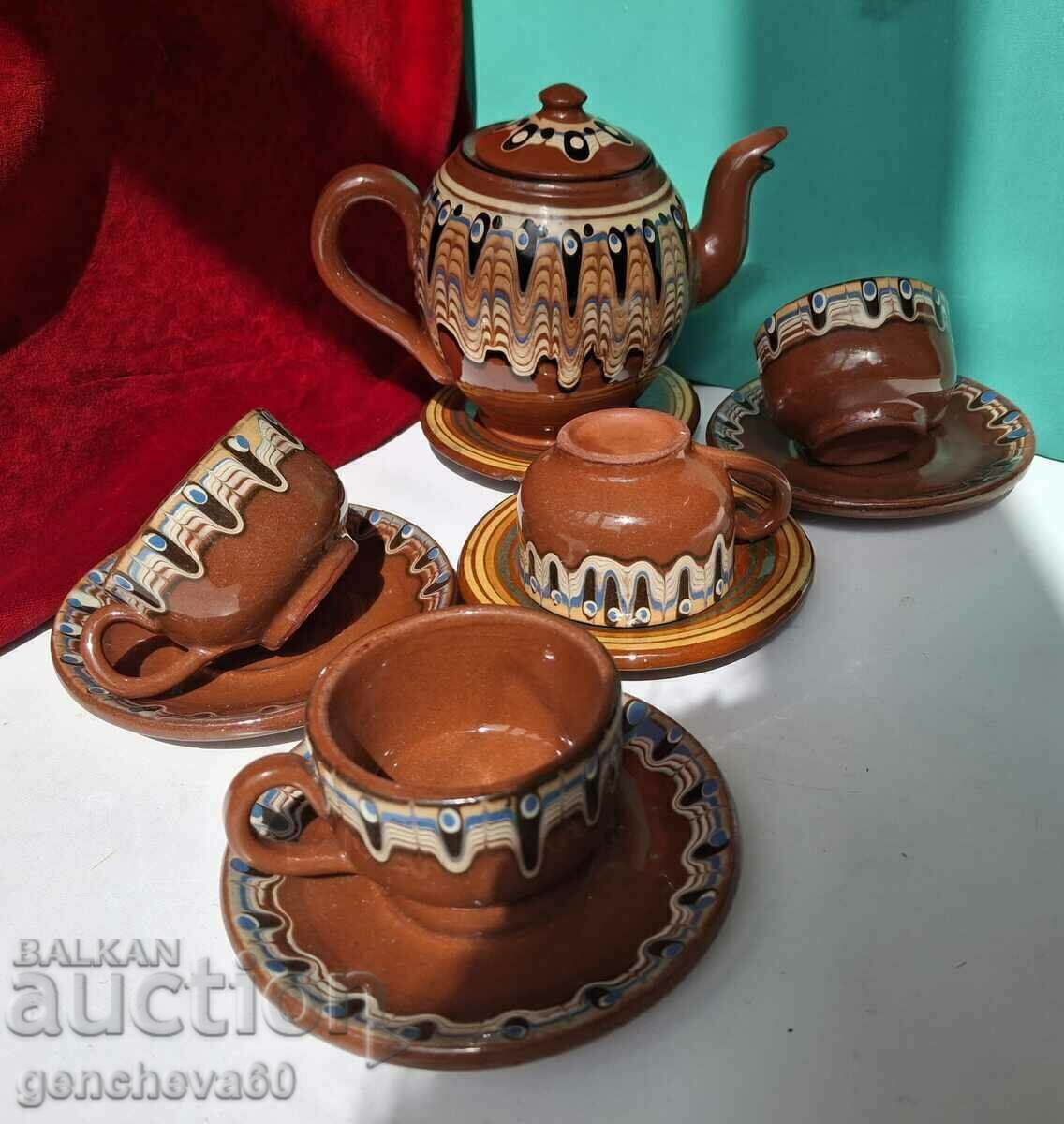 Coffee service set made of glazed ceramic from the USSR with price 30.00 BGN | € 15.34 Coffee service set made of glazed ceramic from the USSR with price 30.00 BGN | € 15.34