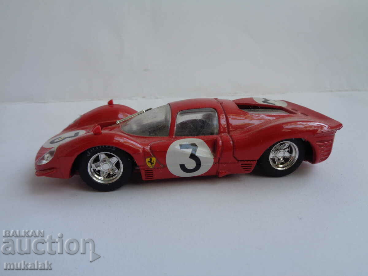 1:43 MODEL DE JUCĂRIE BRUMM FERRARI