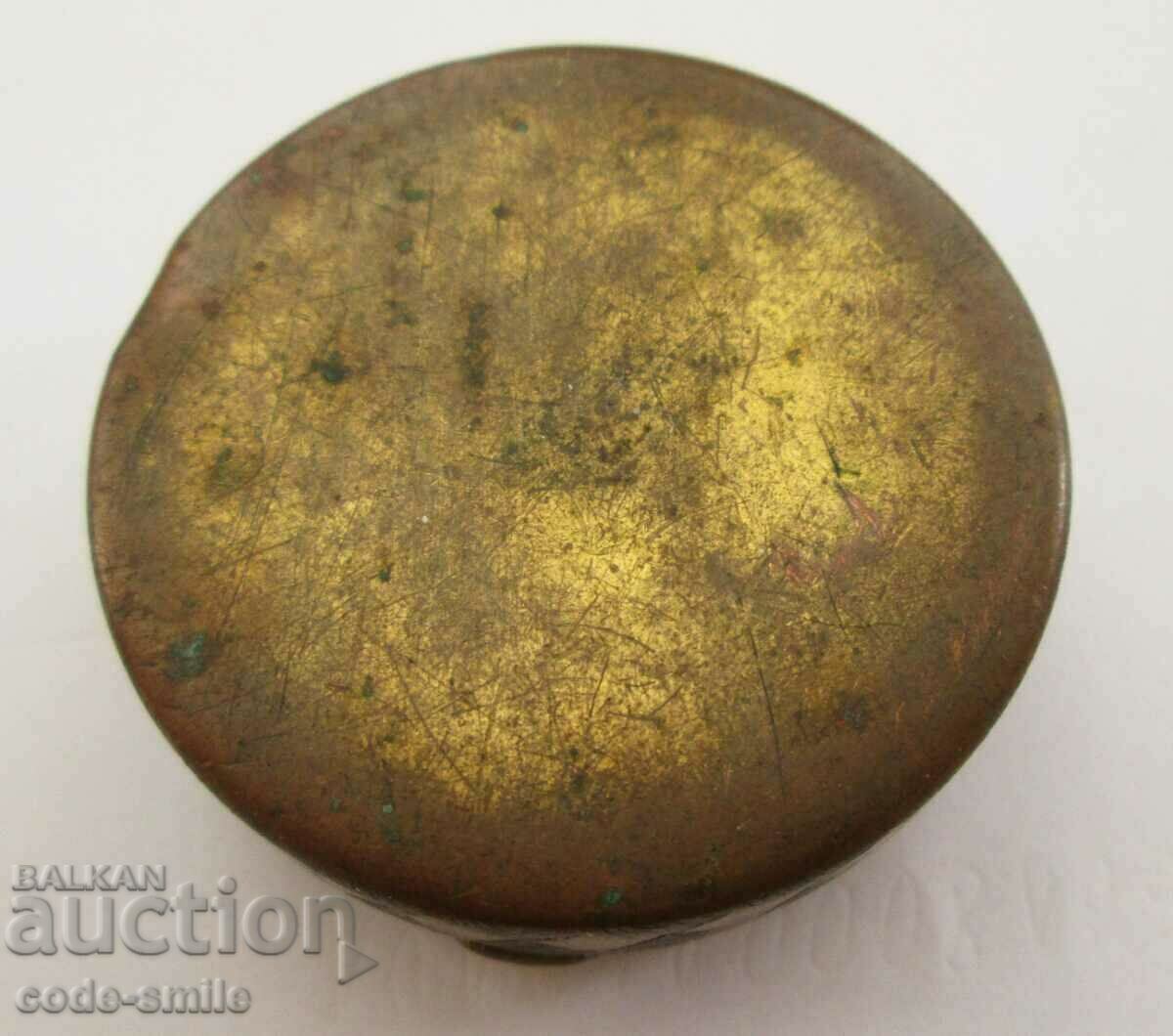 Παλιό τούρκικο κουτί με χαραγμένο τζαμί χειροποίητο με τιμή 90.00 BGN | € 46.02 Παλιό τούρκικο κουτί με χαραγμένο τζαμί χειροποίητο με τιμή 90.00 BGN | € 46.02