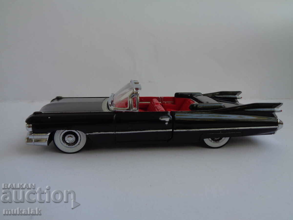 1:43 DINKY MACHBOX MAȘINĂ CADILLAC COUPE DE VILLE