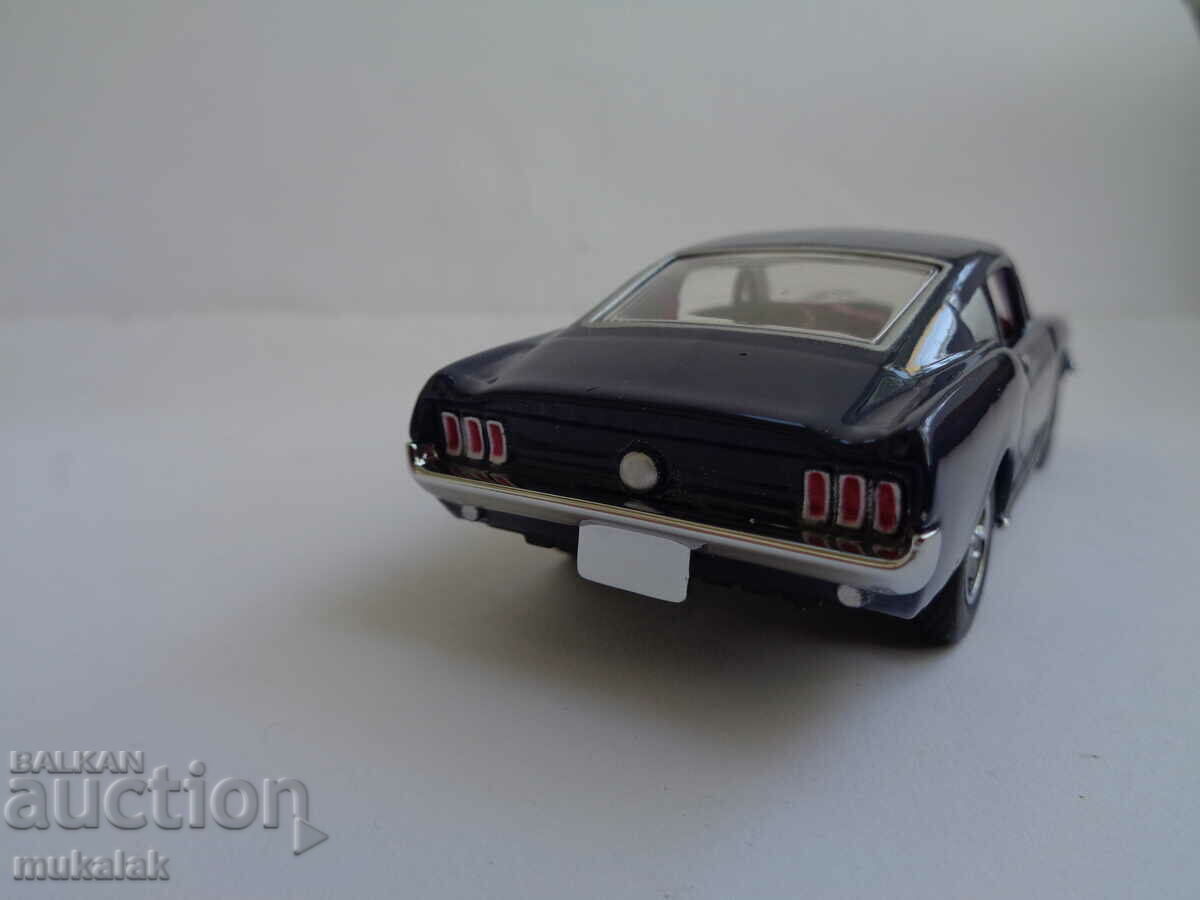 Delivery of 1:43 DINKY MATCHBOX FORD MUSTANG FASTBACK CAR MODEL Delivery of 1:43 DINKY MATCHBOX FORD MUSTANG FASTBACK CAR MODEL