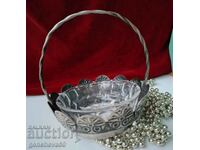 Veche zaharniță rusească din melchior