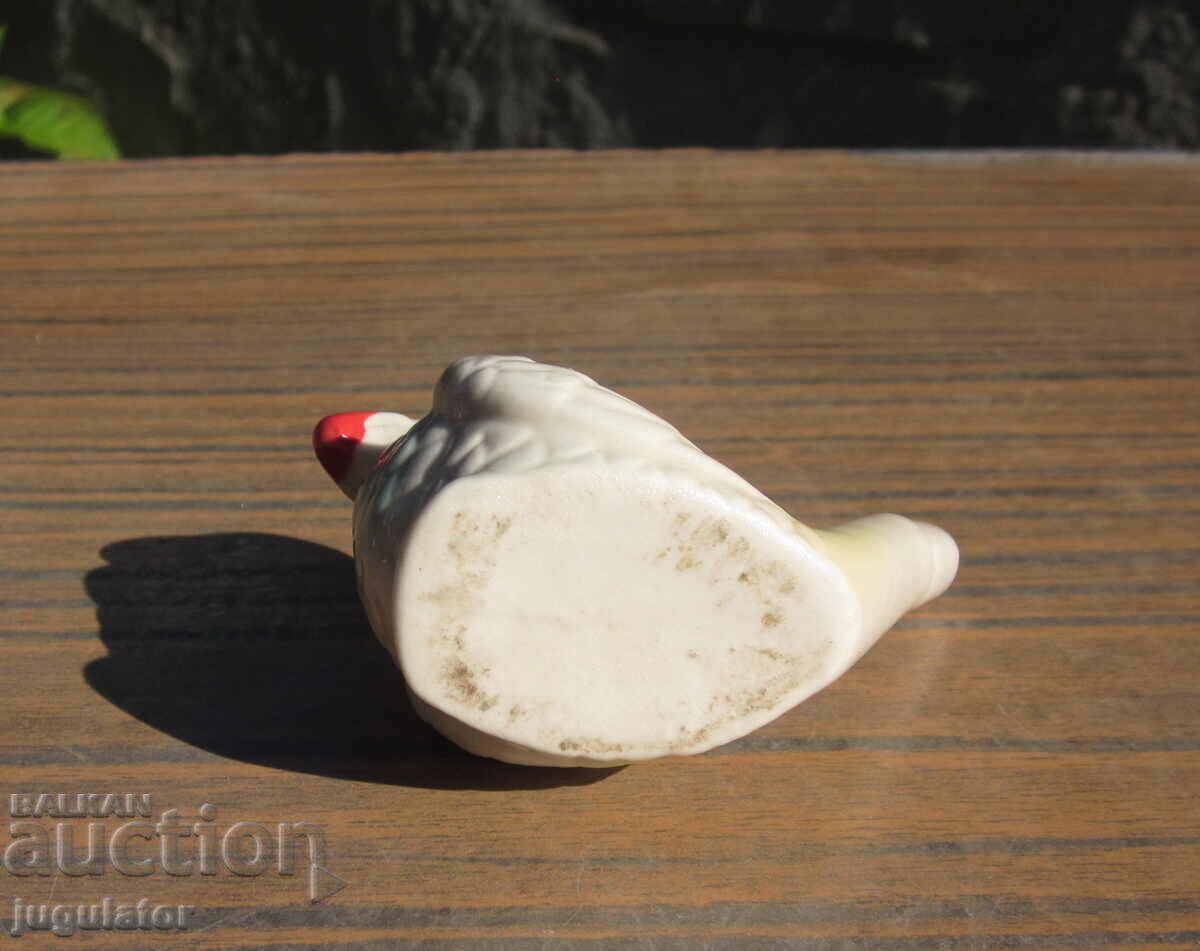 old children's toy porcelain whistle figurine parrot - 6 old children's toy porcelain whistle figurine parrot - 6
