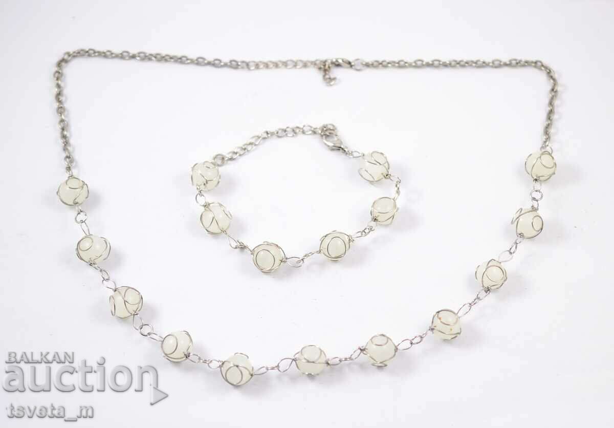 Necklace, necklace and bracelet set Necklace, necklace and bracelet set