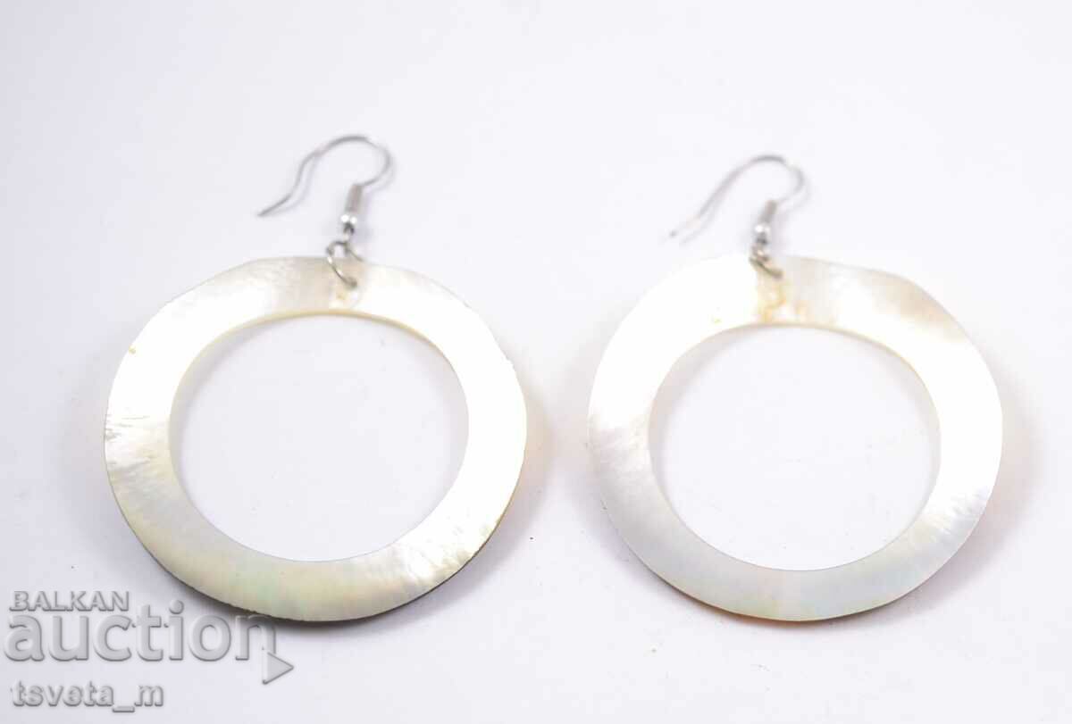 Аукцион Обици от черупка на мида, седеф Аукцион Обици от черупка на мида, седеф