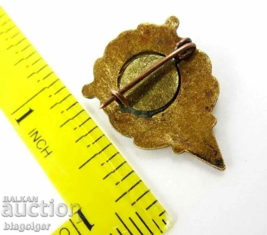 Delivery of RARE FOOTBALL BADGE-USSR FOOTBALL FEDERATION-EMAIL