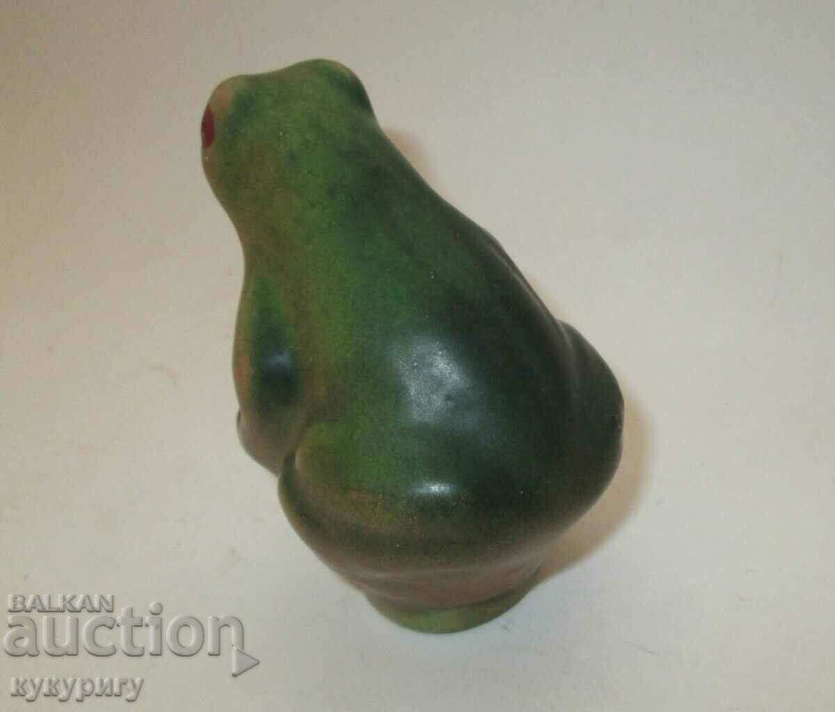 Copil rus vechi de jucărie mică de cauciuc figurină de baie broască cu preț 80.00 BGN | € 40.90 Copil rus vechi de jucărie mică de cauciuc figurină de baie broască cu preț 80.00 BGN | € 40.90