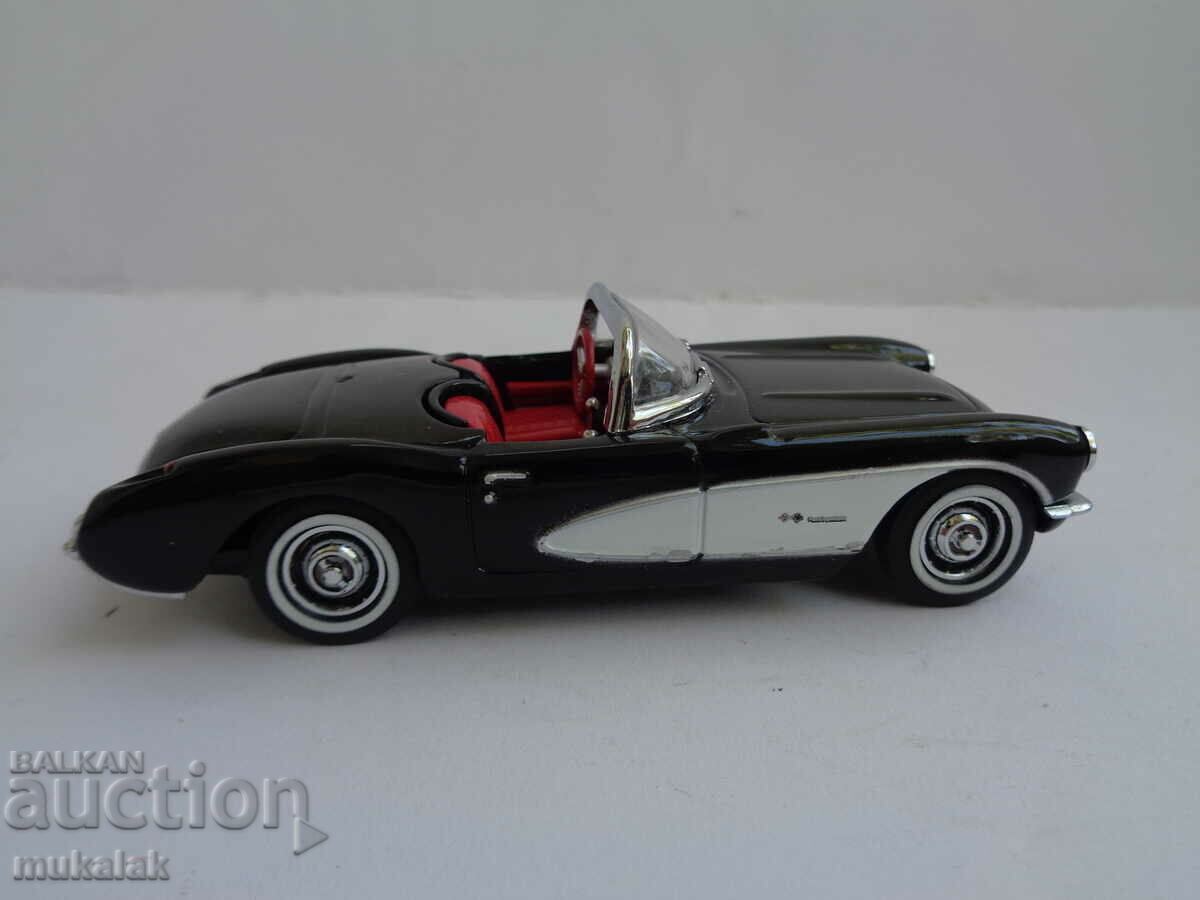Auction 1:43 DINKY MATCHBOX CHEVROLET CORVETTE MODEL CAR Auction 1:43 DINKY MATCHBOX CHEVROLET CORVETTE MODEL CAR