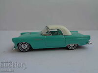 1:43 DINKY MATCHBOX FORD THUNDERBIRD CAR MODEL