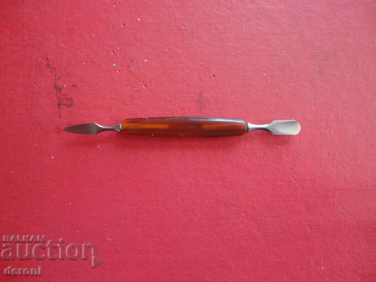 Delivery of German amber manicure tool