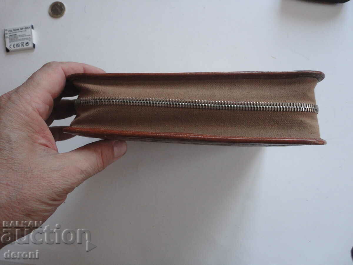 German Leather Shaving Kit Box Case - 5 German Leather Shaving Kit Box Case - 5