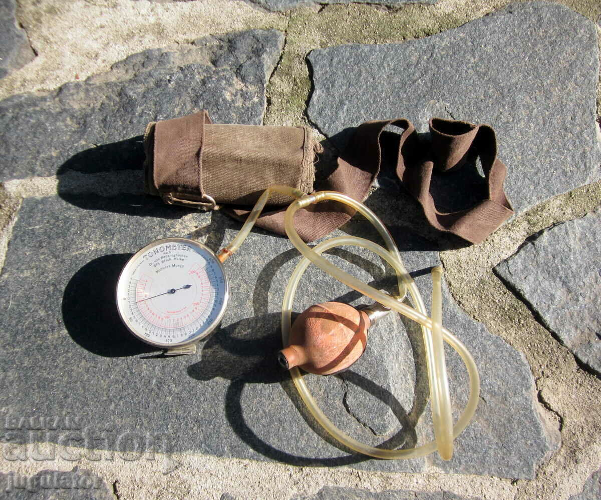 old German medical mechanical tonometer 1930s old German medical mechanical tonometer 1930s