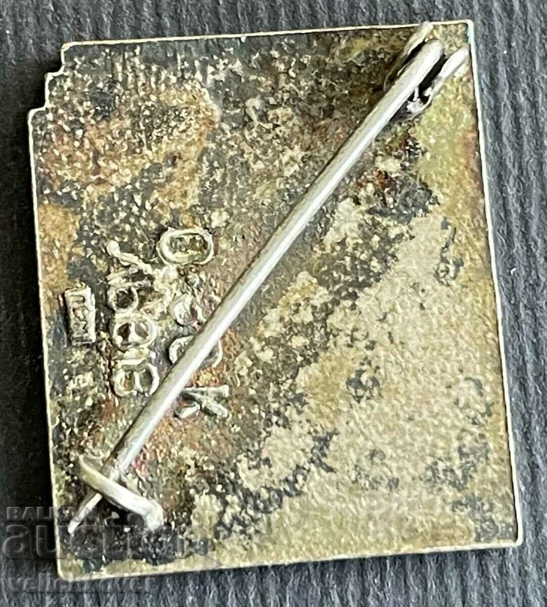 38340 USSR badge with the image of the writer Yaroslav Galan with price 3.00 BGN | € 1.53 38340 USSR badge with the image of the writer Yaroslav Galan with price 3.00 BGN | € 1.53