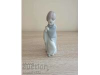 Spanish porcelain figure statuette LLADRO