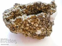 Mountain crystal in pyrite