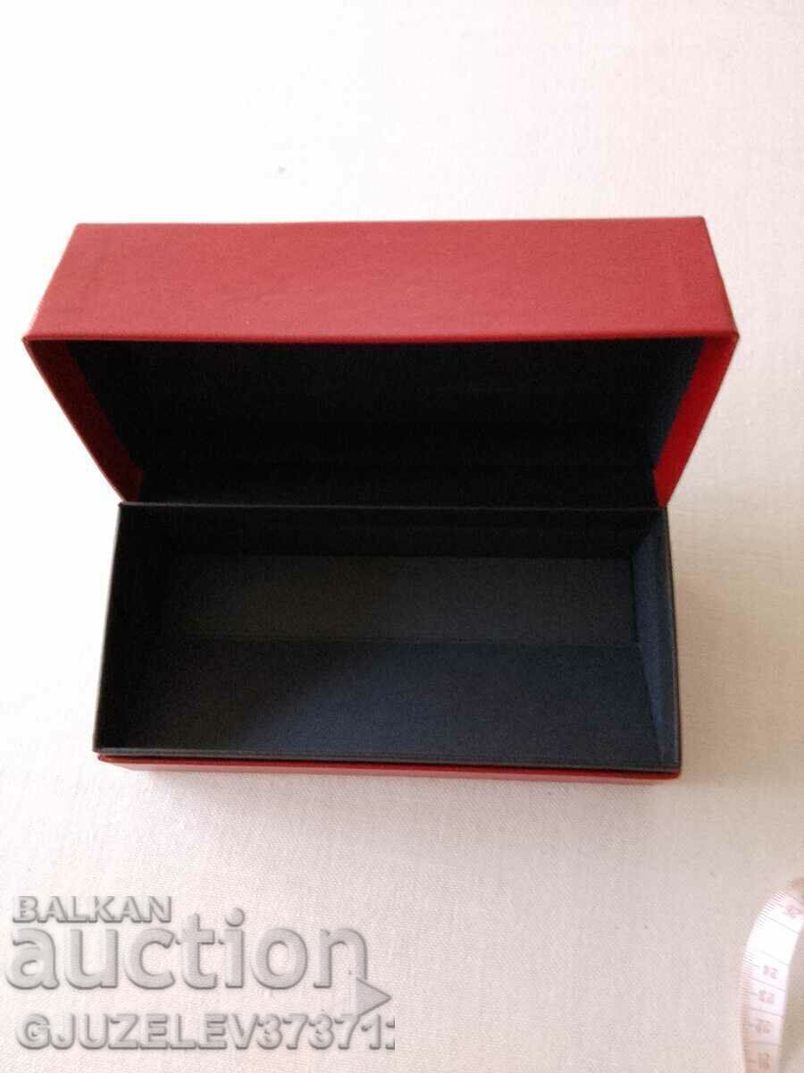 Оригинална кутия Cartier Картие с цена 39.00 лв. | € 19.94 Оригинална кутия Cartier Картие с цена 39.00 лв. | € 19.94