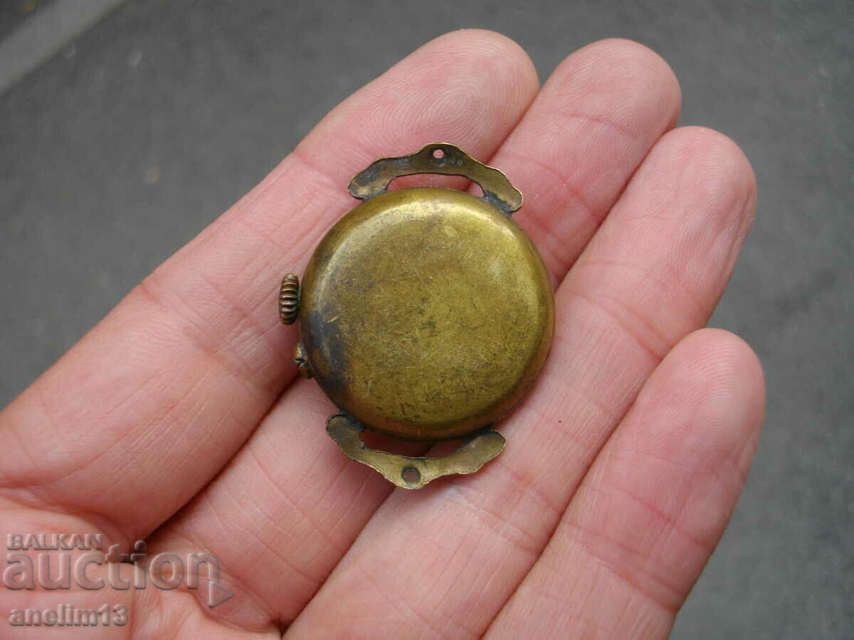 COLLECTIBLE OLD LADIES ART DECO SWISS ART DECO WATCH - 6 COLLECTIBLE OLD LADIES ART DECO SWISS ART DECO WATCH - 6