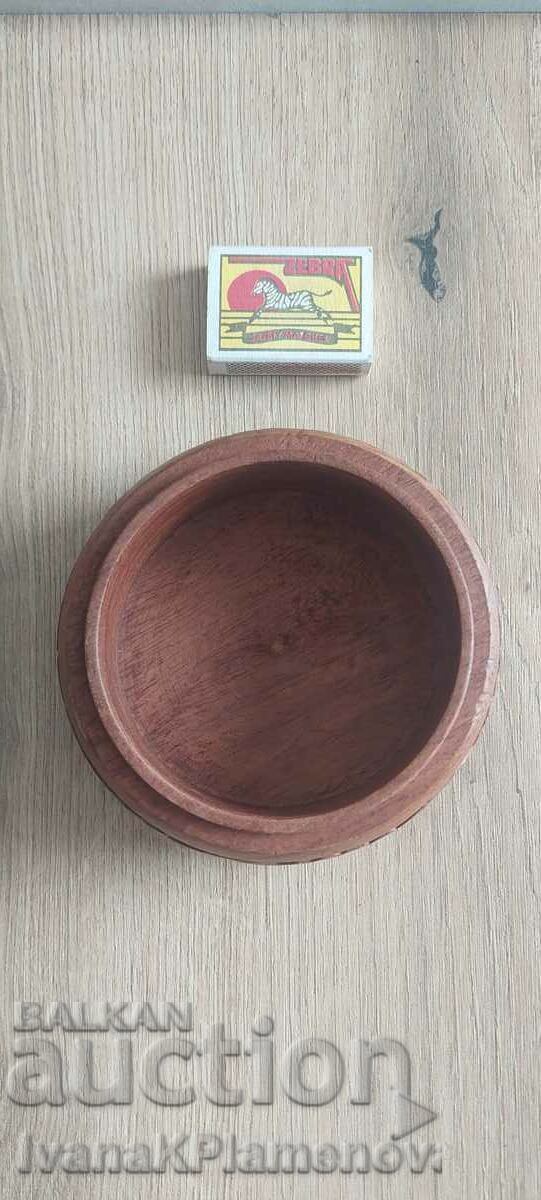 Delivery of Wood carving bowl