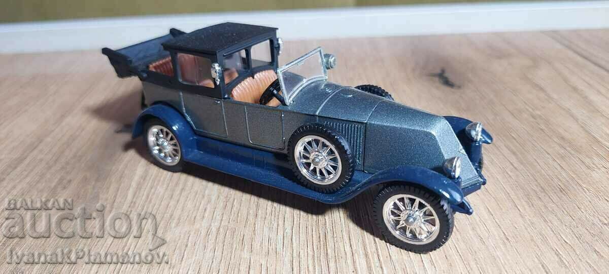 Metal Solido cart, France, excellent for collectors