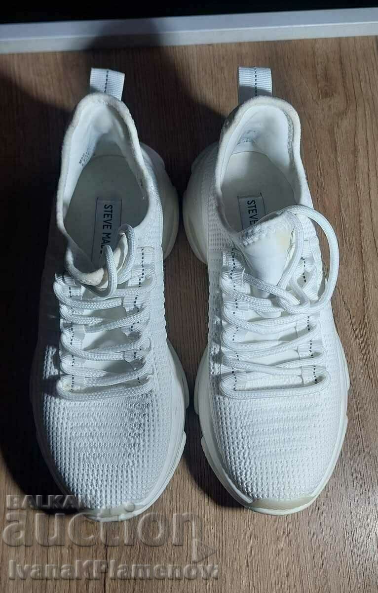 STEVE MADDEN sneakers with price 35.00 BGN | € 17.90