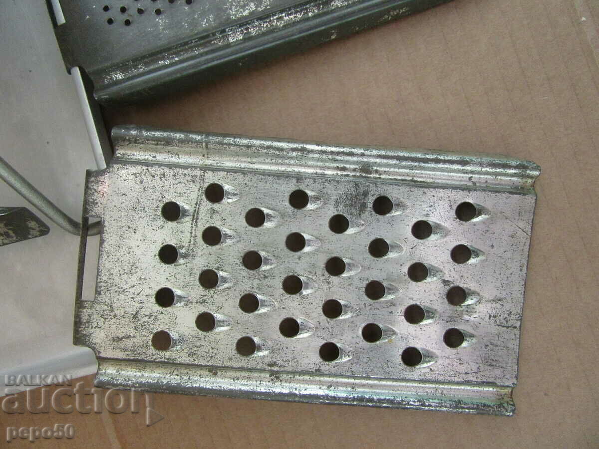 BULGARIAN UNIVERSAL KITCHEN GRATE FROM SOTSA with price 10.00 BGN | € 5.11 BULGARIAN UNIVERSAL KITCHEN GRATE FROM SOTSA with price 10.00 BGN | € 5.11