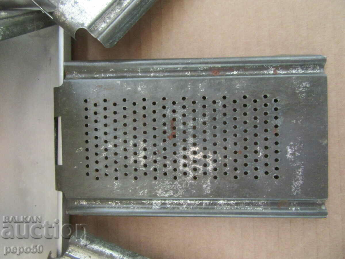 Auction BULGARIAN UNIVERSAL KITCHEN GRATE FROM SOTSA Auction BULGARIAN UNIVERSAL KITCHEN GRATE FROM SOTSA
