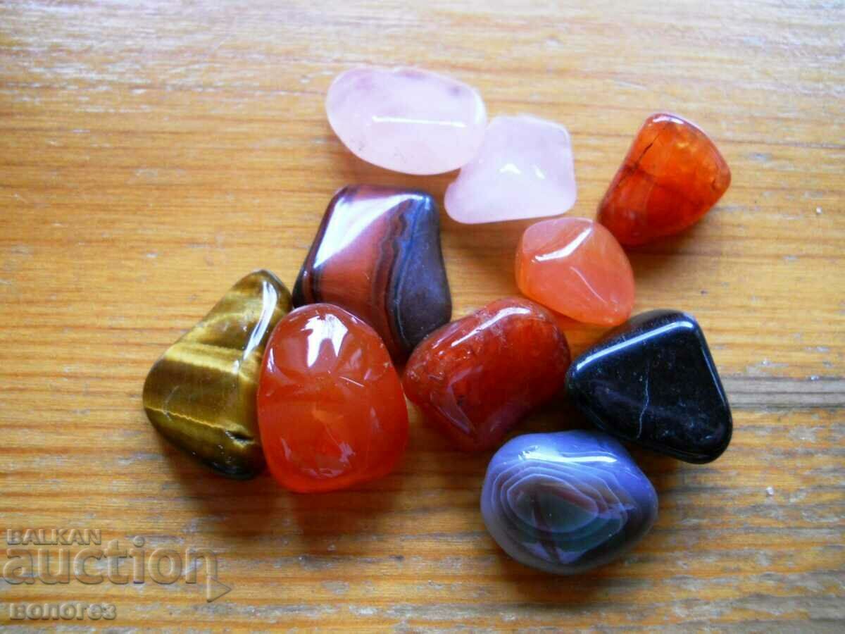 Mix of semi-precious stones - 10 pcs