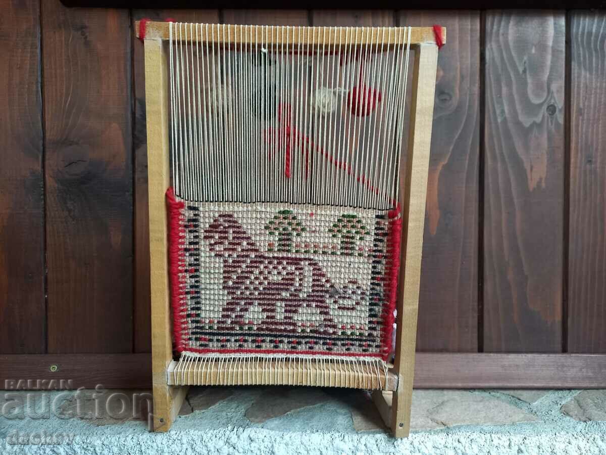 Баба тъче килим с лъв на стан музей механа - УНИКАТ! - 6