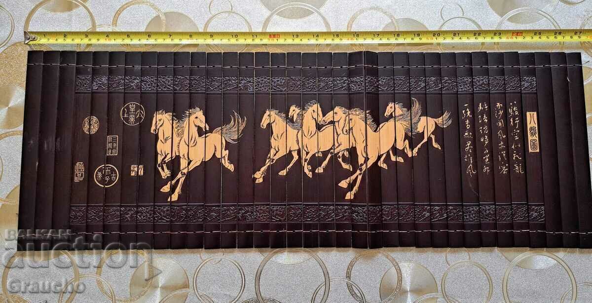 Saltea de servire din lemn - "acordeon" Saltea de servire din lemn - "acordeon"