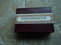 DIPLOMAT cigarettes