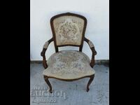 Beautiful vintage solid Romeo and Juliet chair!