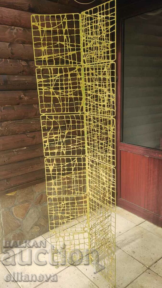 Stylish screen 180/30 cm with price 80.00 BGN | € 40.90 Stylish screen 180/30 cm with price 80.00 BGN | € 40.90