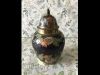 Brass pot with lid