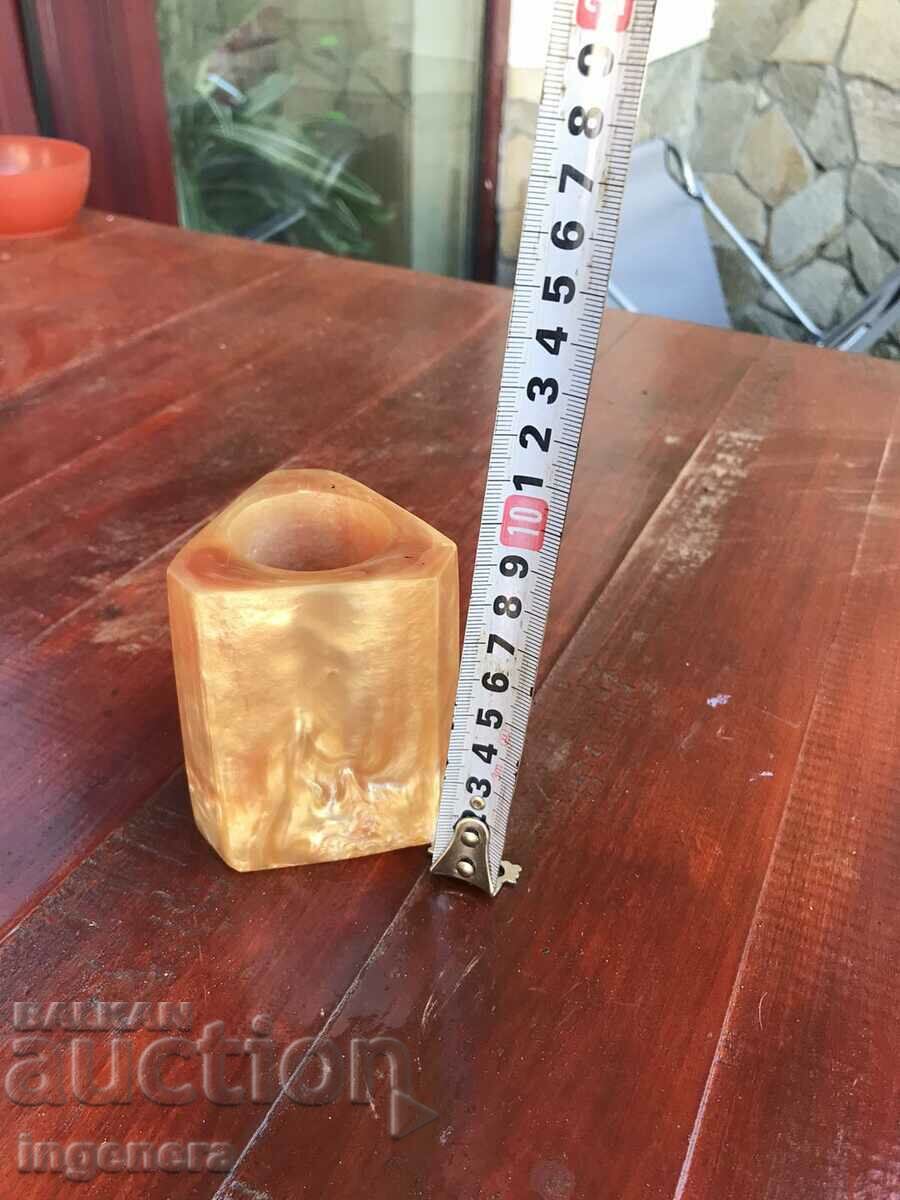 Delivery of CANDLESTICK VASE KATALIN BAKELITE