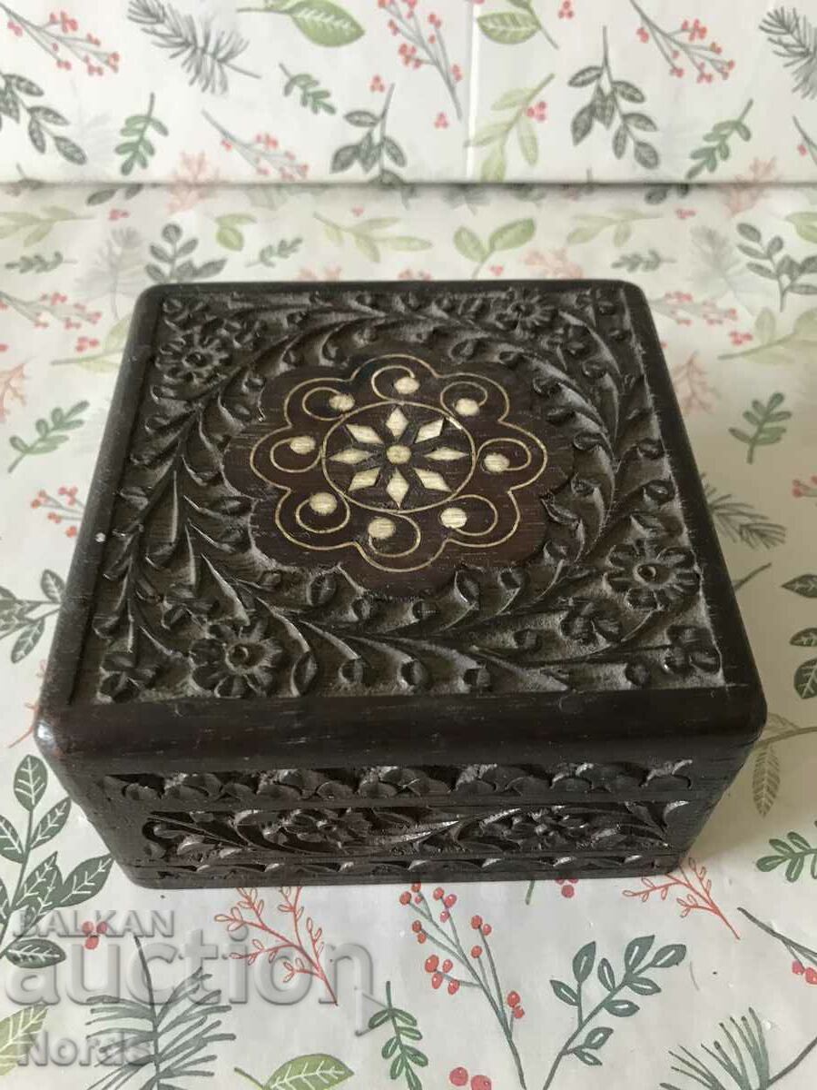 Wooden box