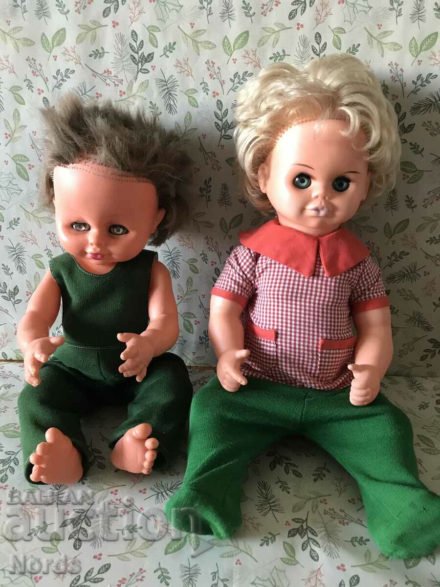 Two old social dolls