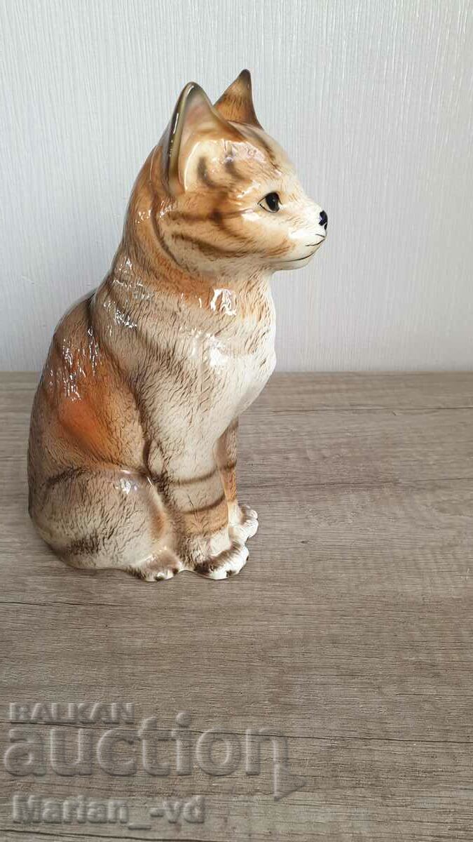 Porcelain figurine of a kitten - 5 Porcelain figurine of a kitten - 5