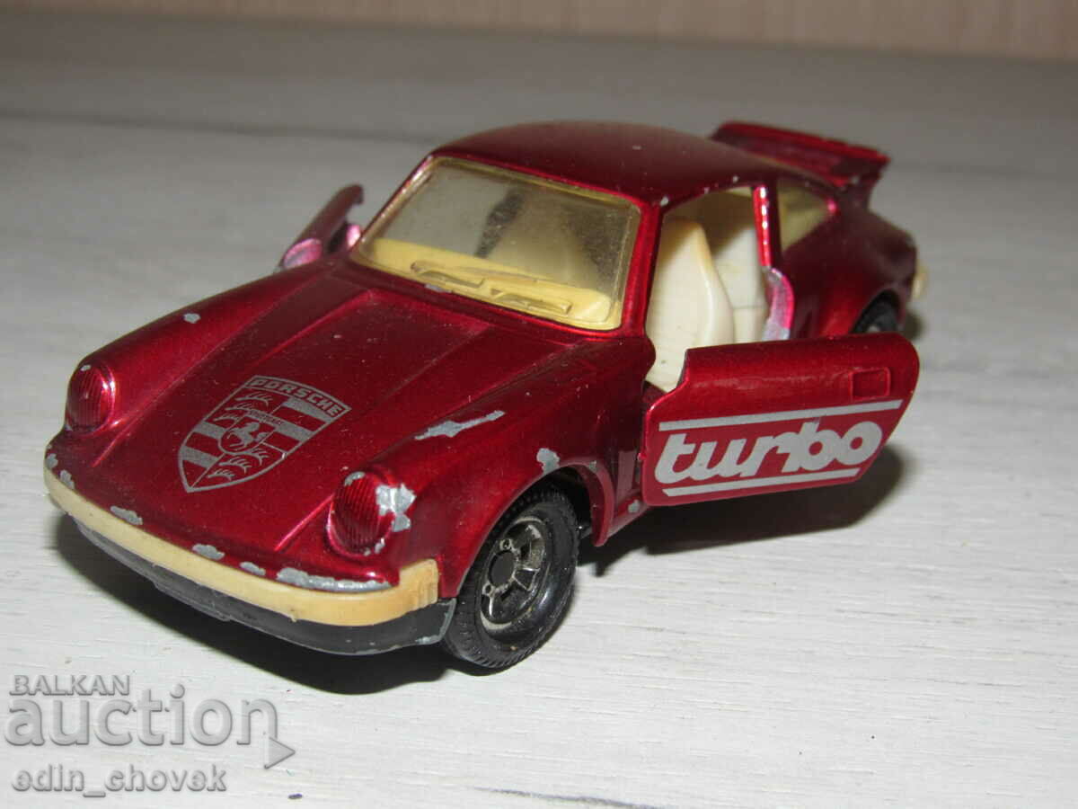 Matchbox Macau Superkings 1979 Porsche Turbo.