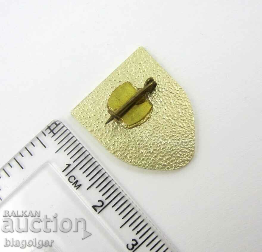 Rare Badge-Young Firefighter-Firefighter-Soc with price 4.99 BGN | € 2.55