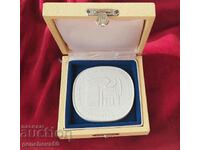 Original plaque medal porcelain-Meissen