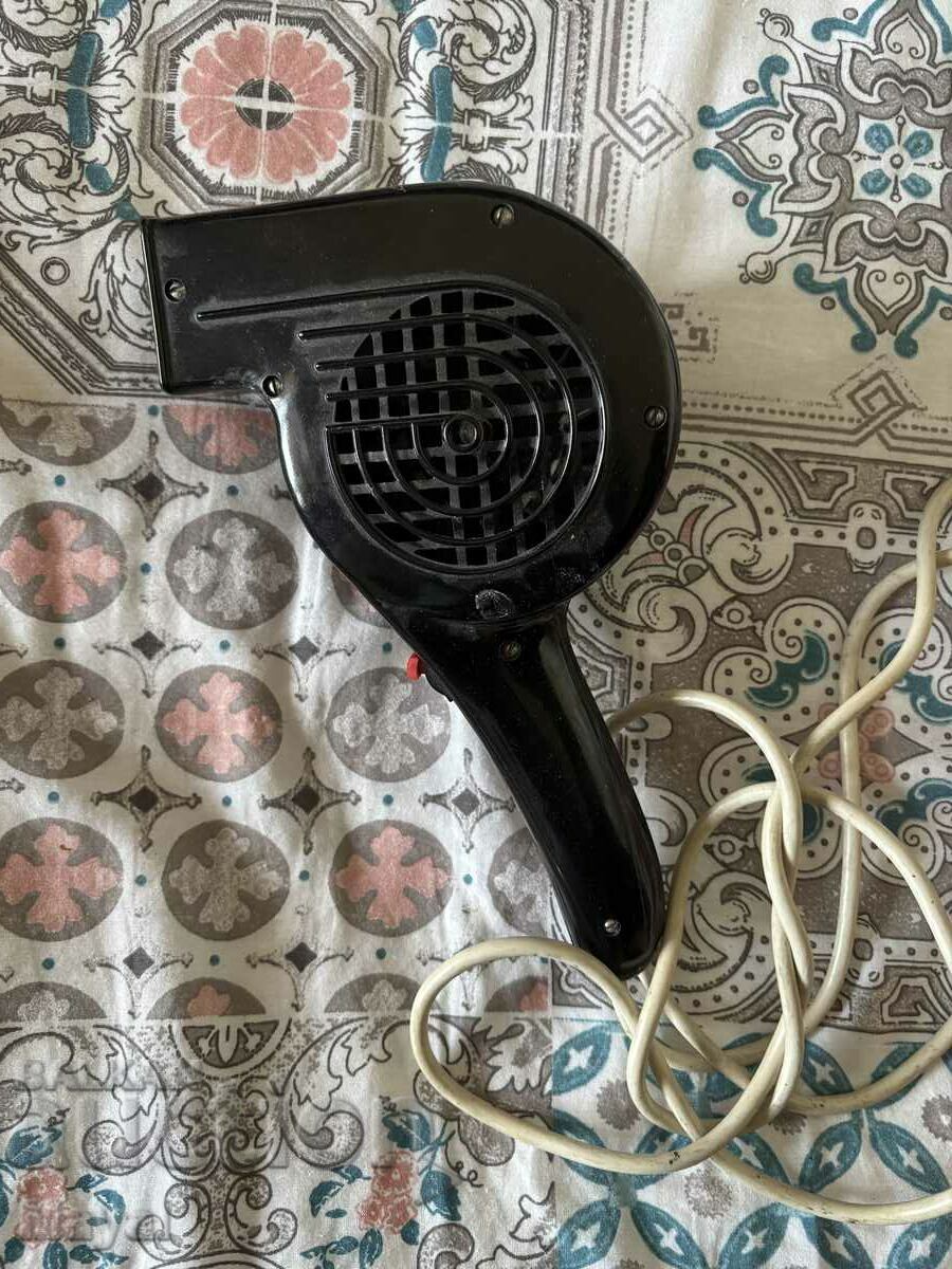 DRYER HAIRDRYER FROM SOCA DEVICE, works