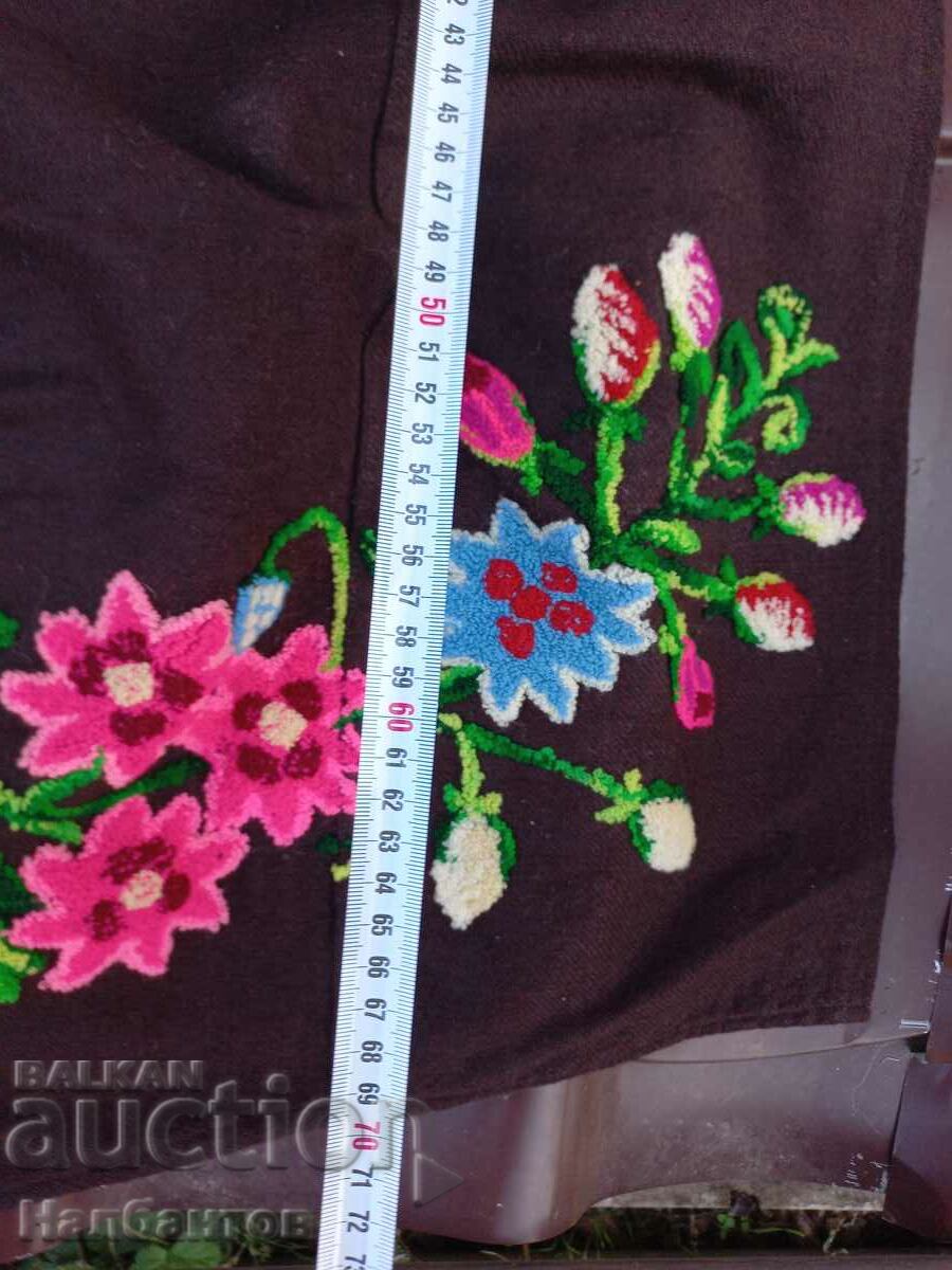 OLD THRACIAN APRON WEAR with price 150.00 BGN | € 76.69 OLD THRACIAN APRON WEAR with price 150.00 BGN | € 76.69