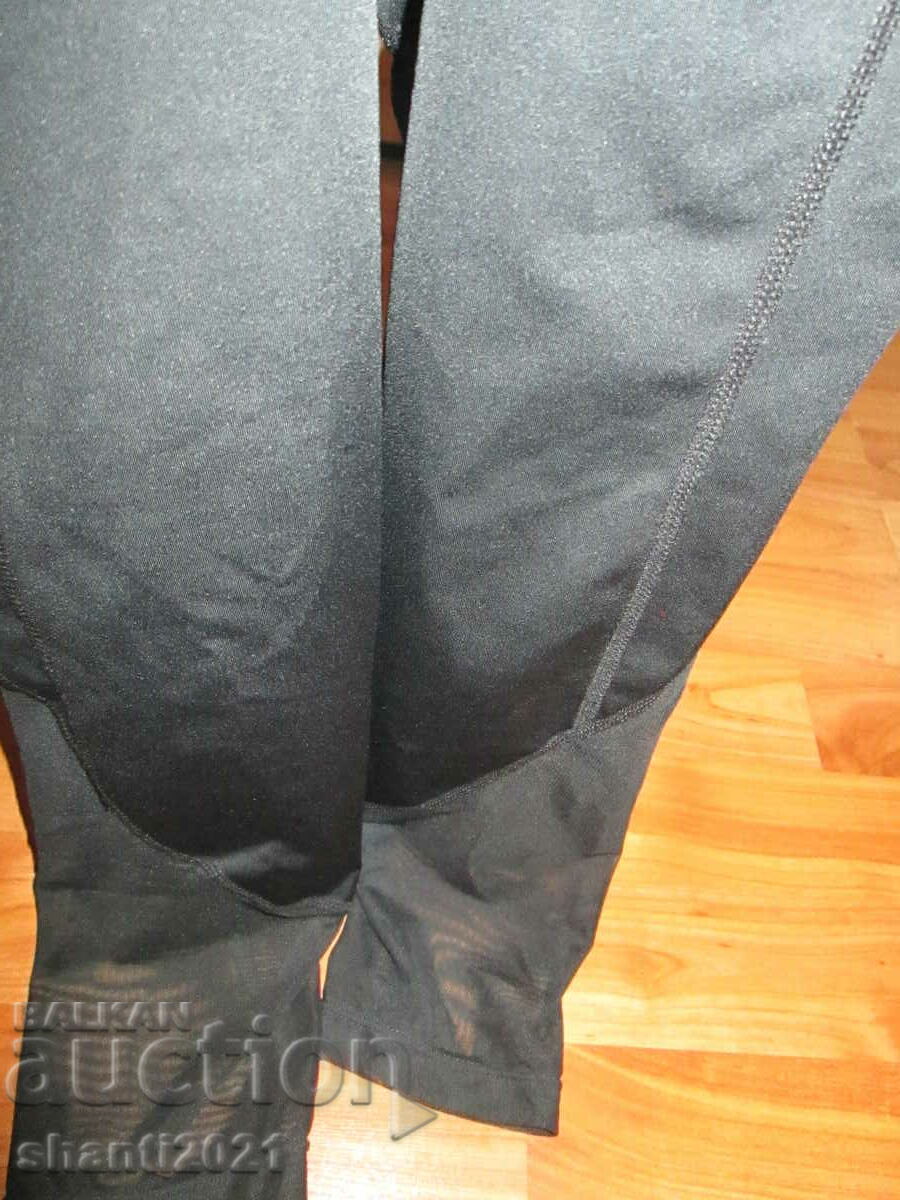 Γνήσιο αθλητικό σετ NIKE r.r.XS, 2 μπουστάκια και κολάν - 7