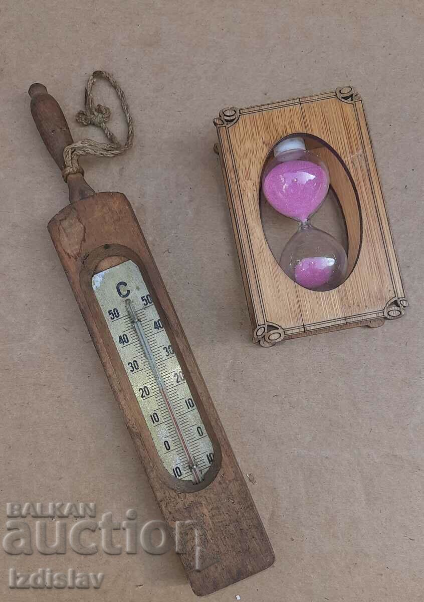 Wooden thermometer and hourglass