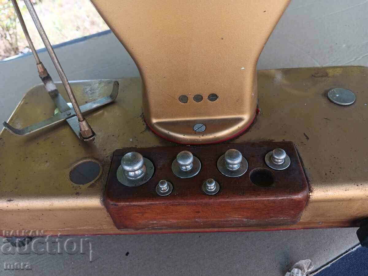 Antique gun scale - 6