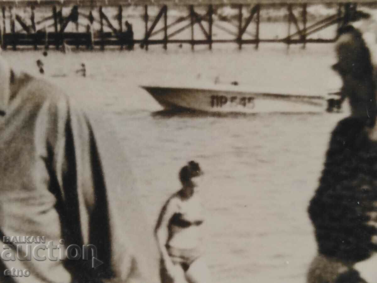 OLD PHOTO - PRIMORSKO, BEACH with price 10.00 BGN | € 5.11 OLD PHOTO - PRIMORSKO, BEACH with price 10.00 BGN | € 5.11