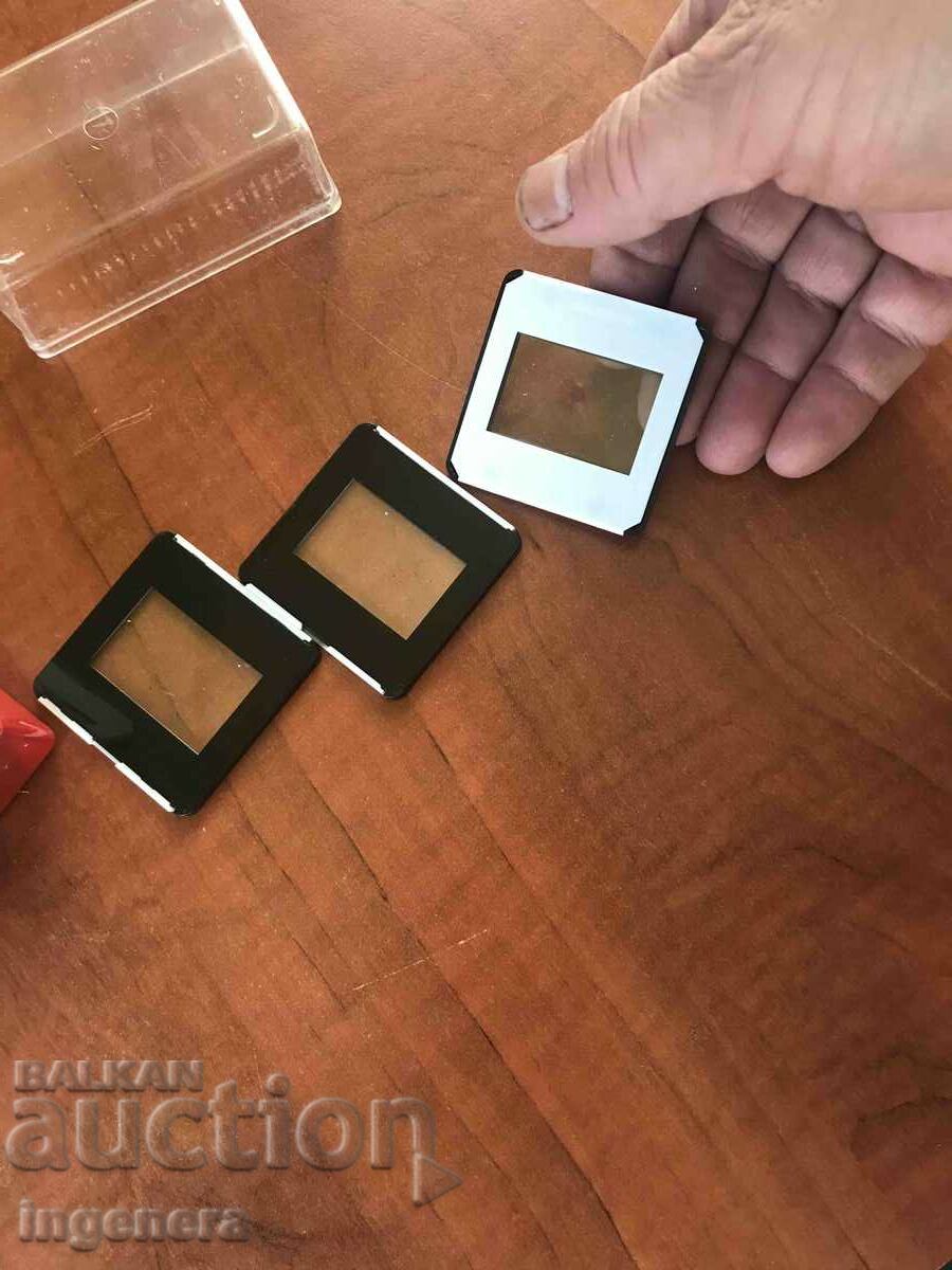 FRAMES FOR SLIDES WITH GLASSES IN BOX NEW-23 PCS. - 5 FRAMES FOR SLIDES WITH GLASSES IN BOX NEW-23 PCS. - 5