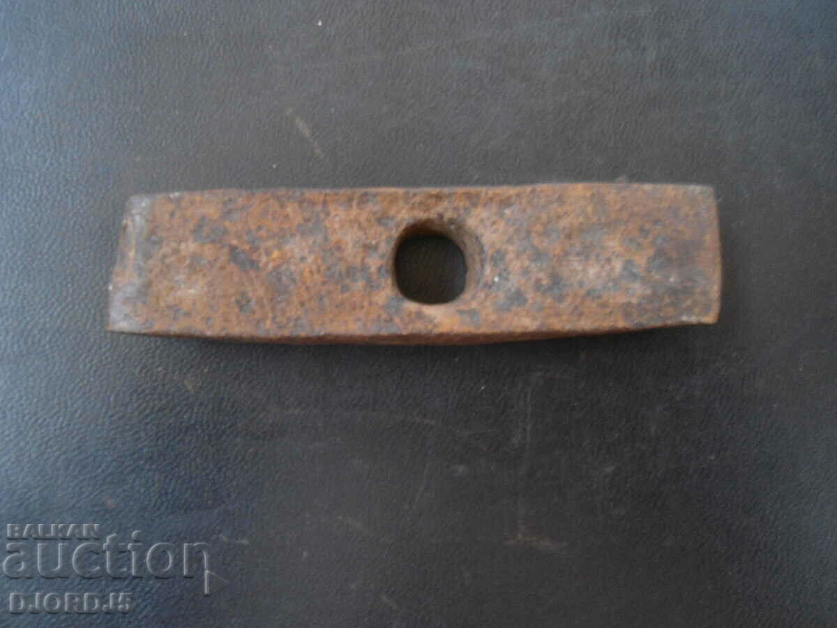 Auction Old specialty hammer Auction Old specialty hammer